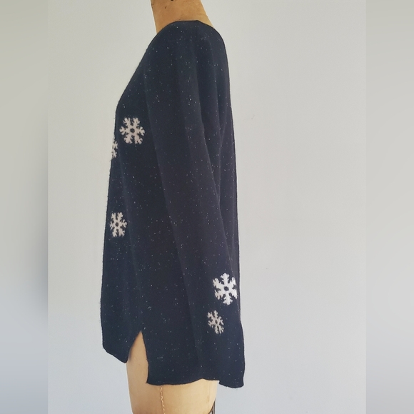 Project crew neck cashmere sweater, size L, black with white snow flakes - Picture 2 of 6